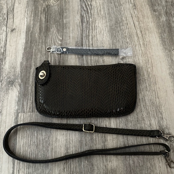 Joy Susan Crossbody~Wristlet~Clutch… Brown python pattern with gold hardware. - Picture 7 of 9